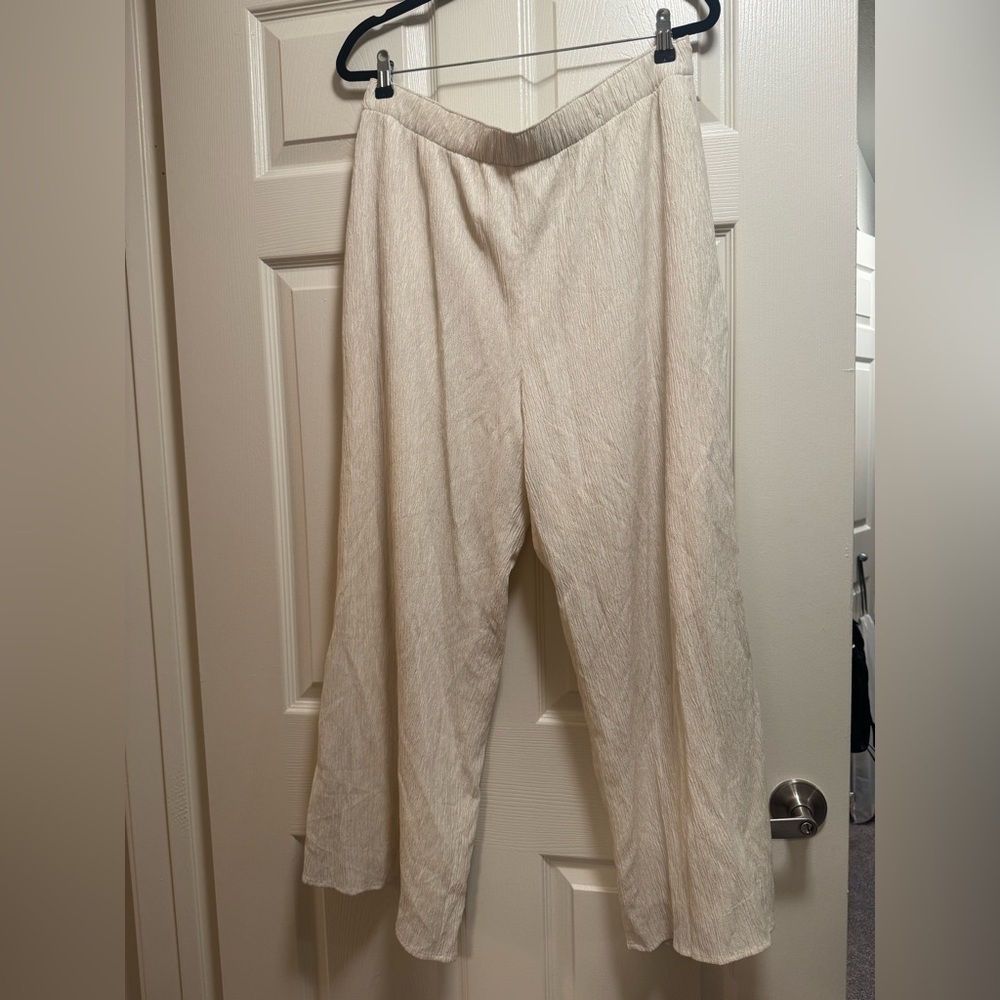 Abercrombie & Fitch Off-White Wide-Leg Pants - Picture 7 of 16
